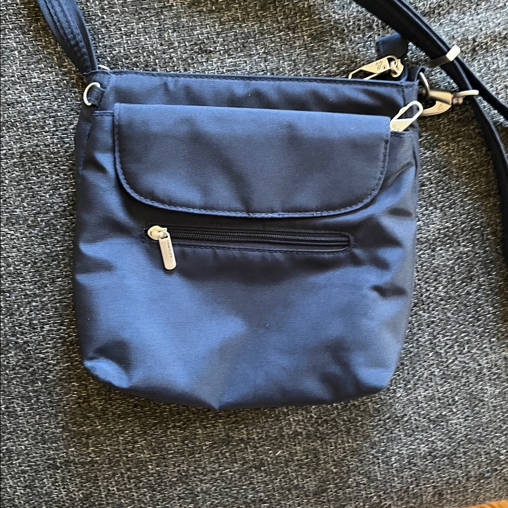 Travelon Navy Crossbody Bag with Adjustable Strap - Picture 6 of 7